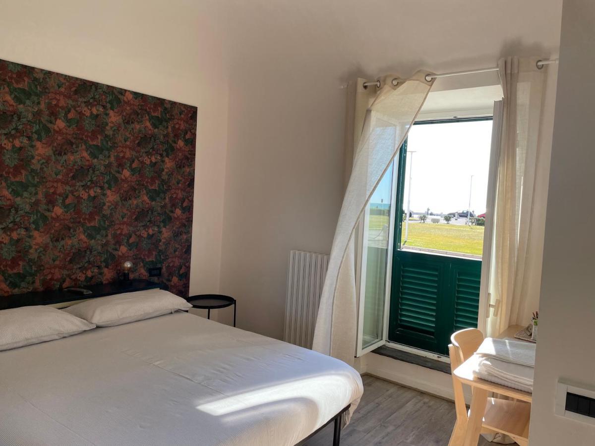 Sunrise Bed and Breakfast Marina Di Pisa Εξωτερικό φωτογραφία